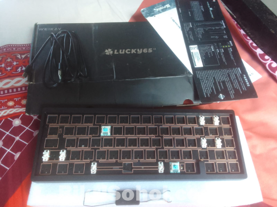 Weikav Lucky65 V2 Night Black Barebones